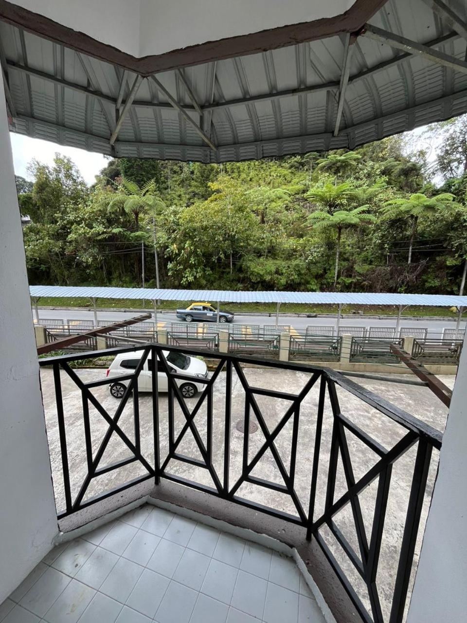 Azzalea 3-Bedroom Apartment Cameron Highlands Tanah Rata Exterior photo